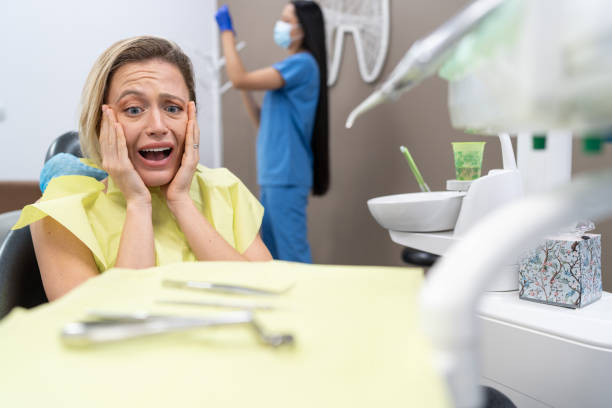Best Broken or Cracked Tooth Emergency Dentist in Fayetteville, NY